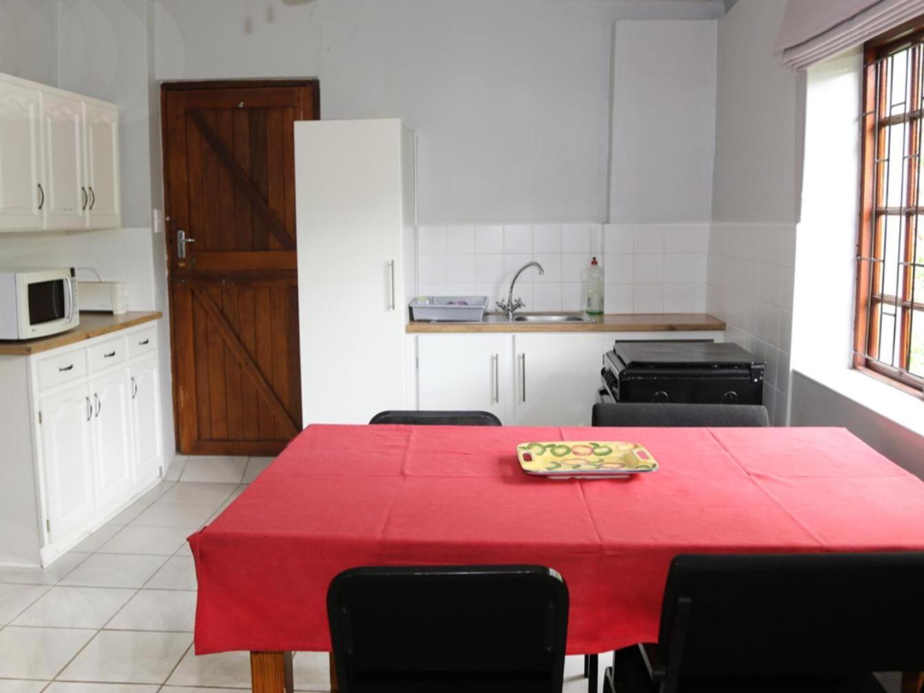 Rainbow Glen Self Catering Chalets Montagu Room photo
