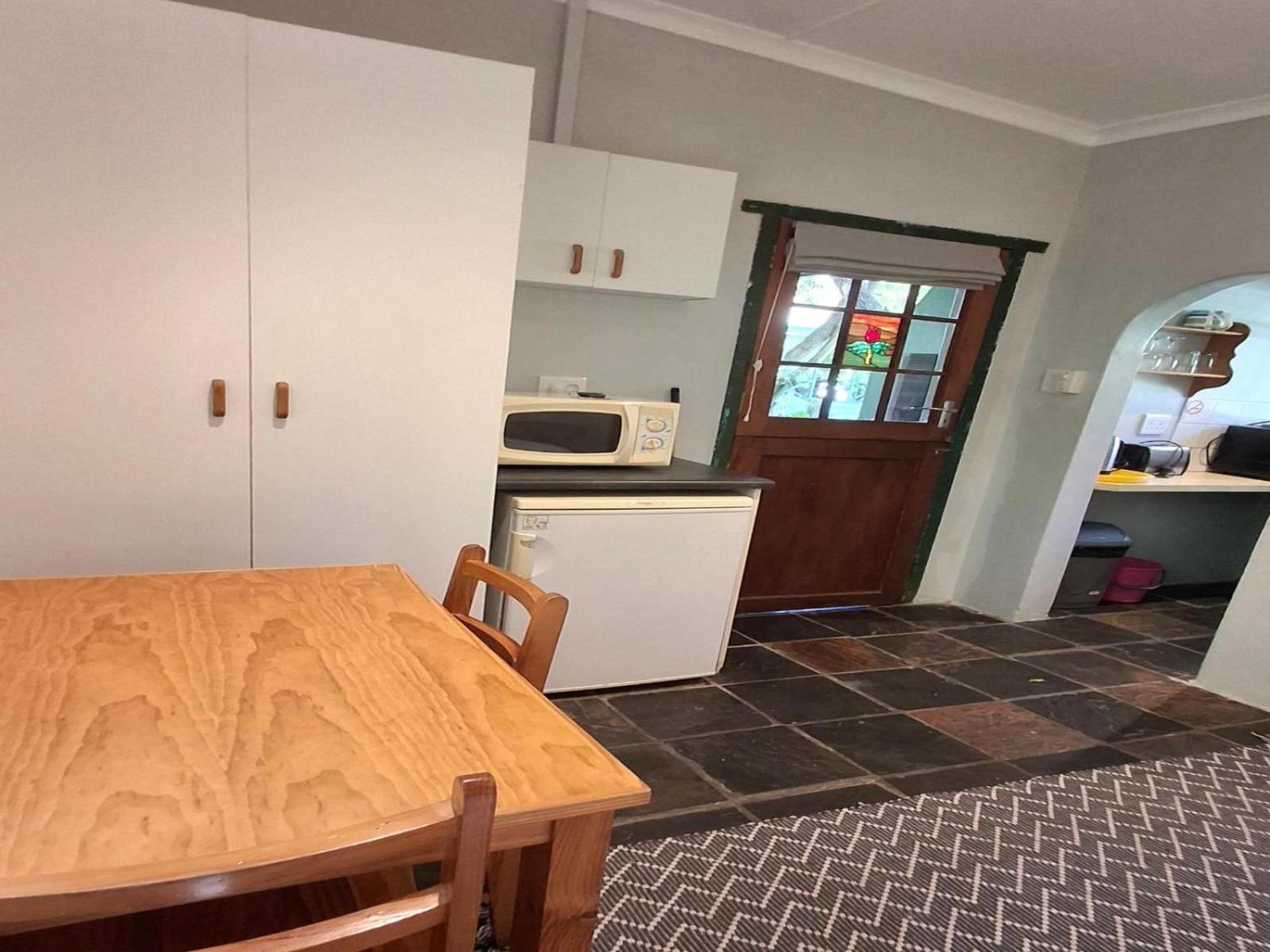 Rainbow Glen Self Catering Chalets Montagu Room photo